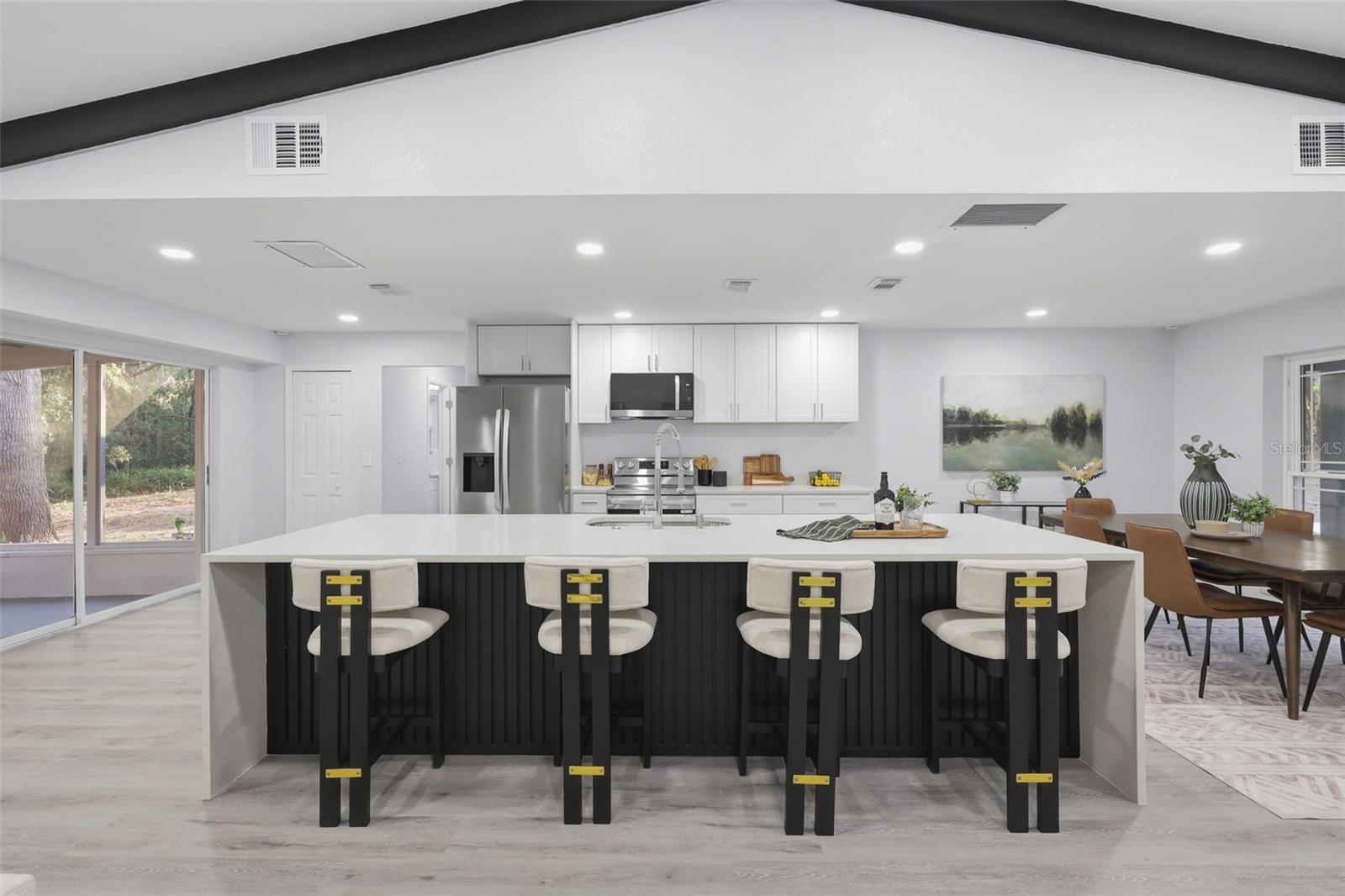 Image 17 of 44 For 300 Sweetwater Creek Drive