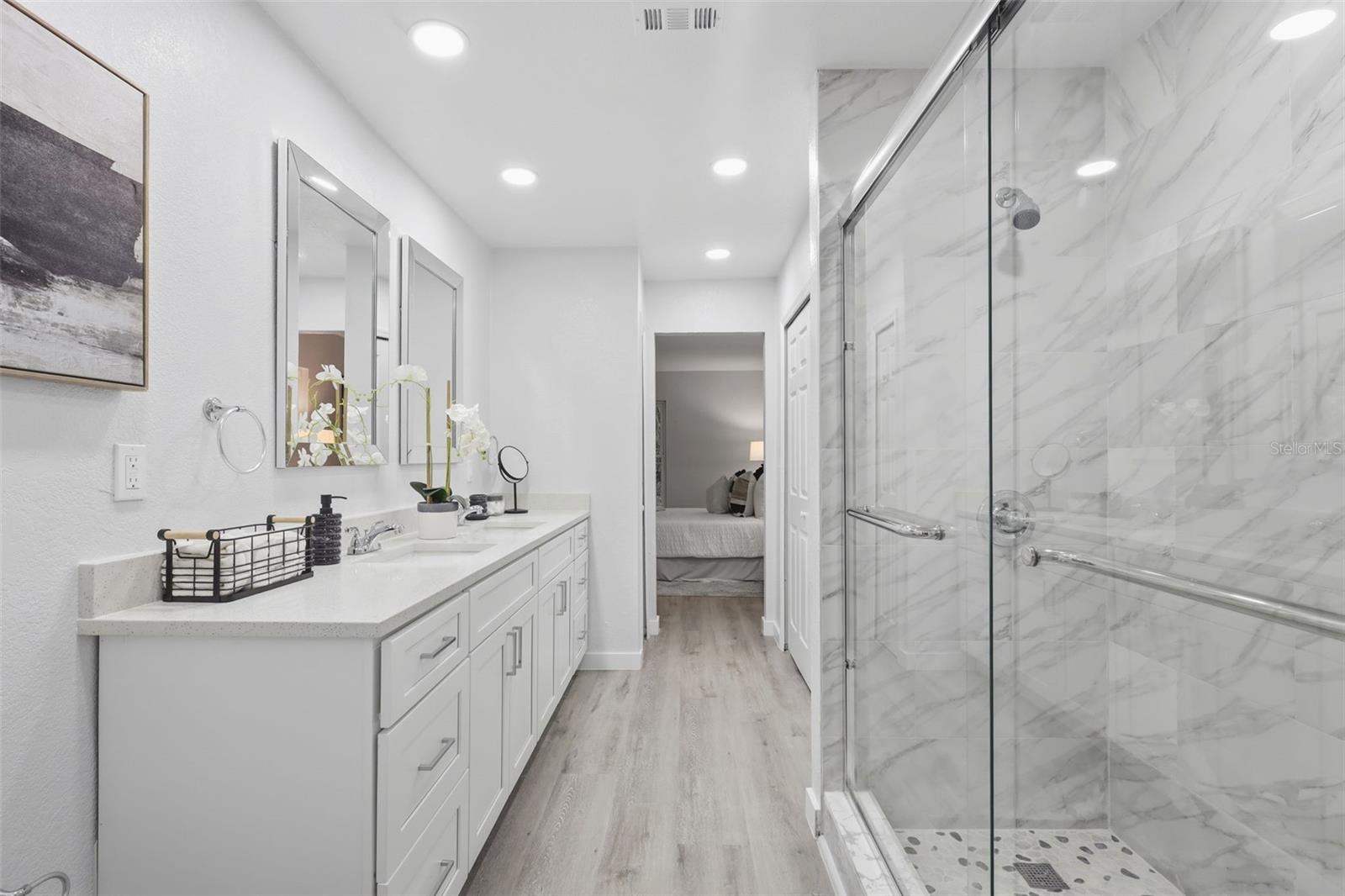 Image 19 of 44 For 300 Sweetwater Creek Drive