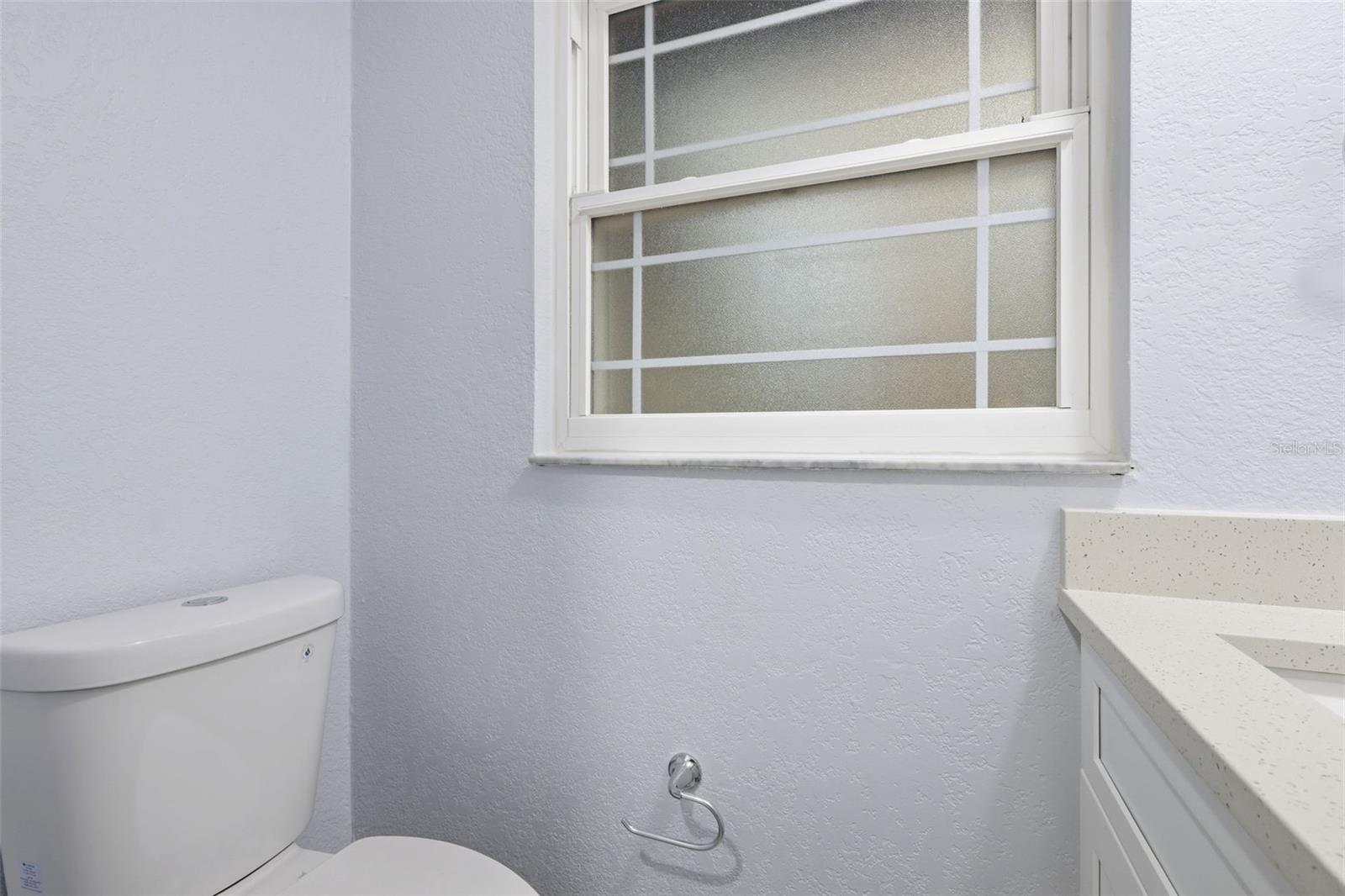 Image 23 of 44 For 300 Sweetwater Creek Drive