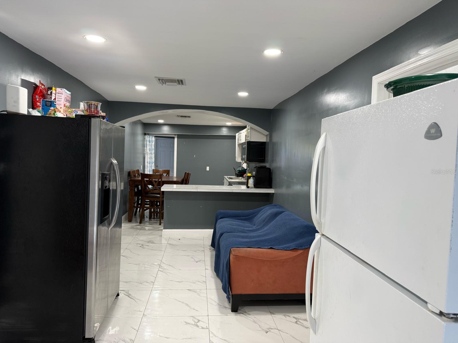 Image 19 of 36 For 414 Spring Avenue