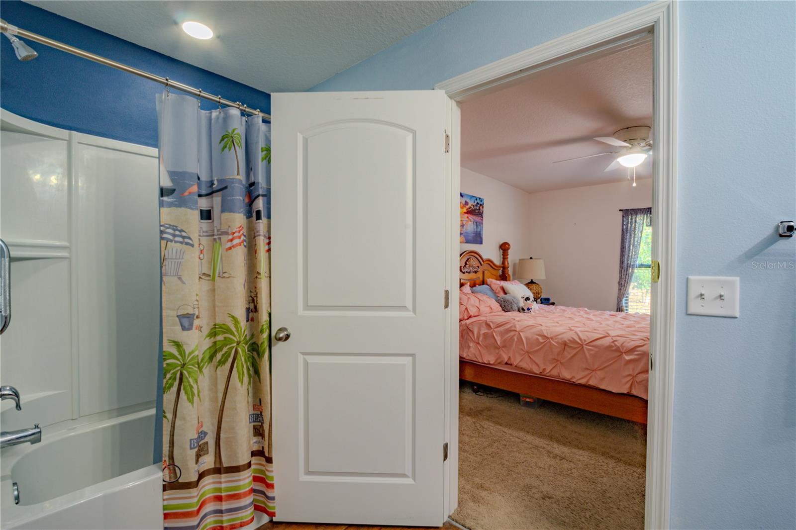 Image 16 of 22 For 3801 Arborvitae Way