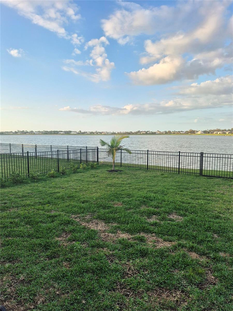 Image 16 of 17 For 8304 Shore Lake Drive