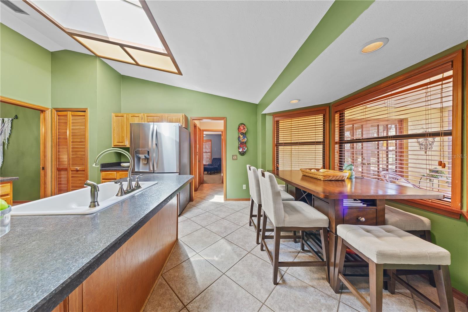 Image 11 of 42 For 529 Burnt Tree