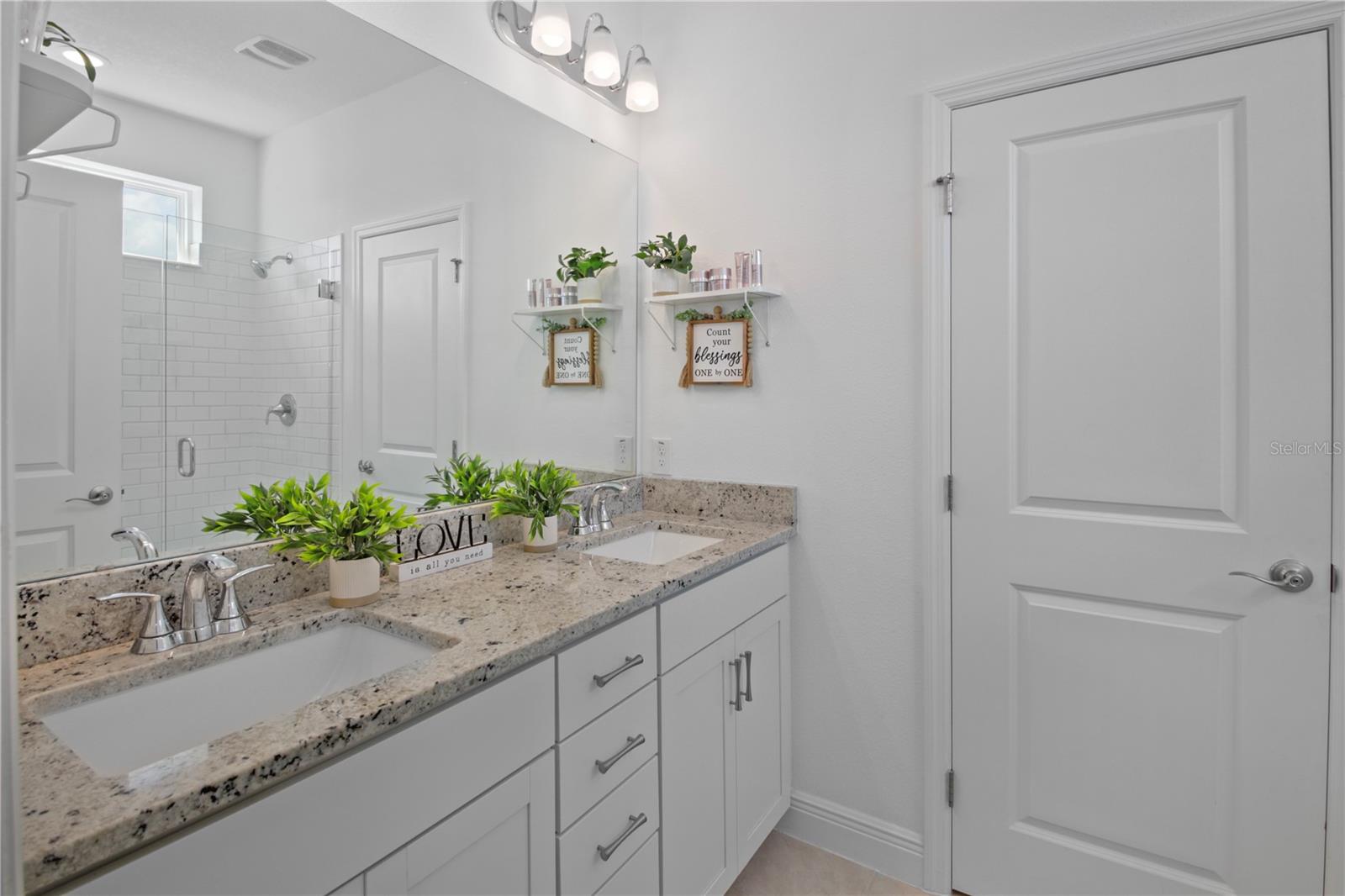 Image 22 of 34 For 646 Kimber