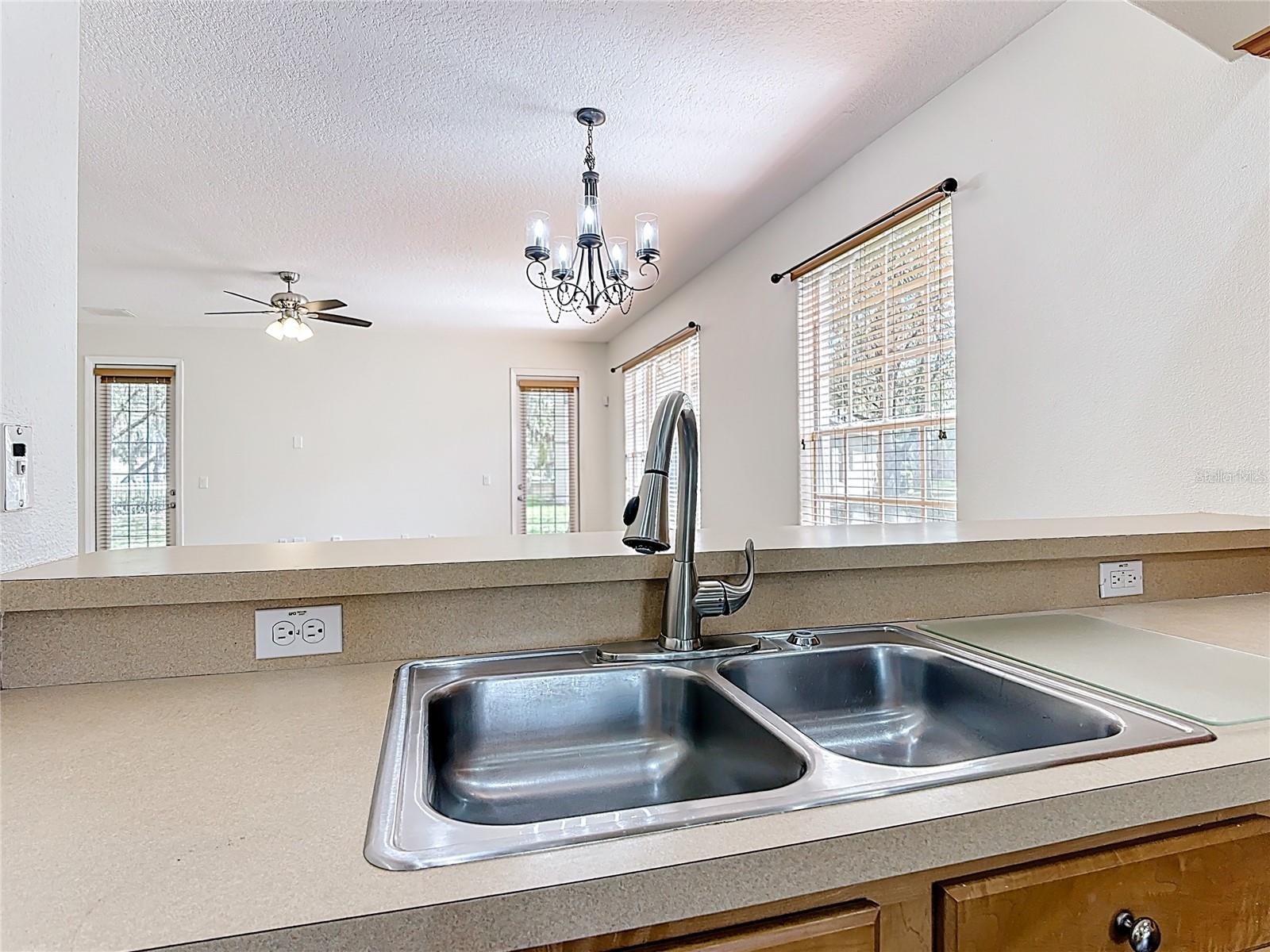 Image 16 of 57 For 2808 Eagle Claw Court