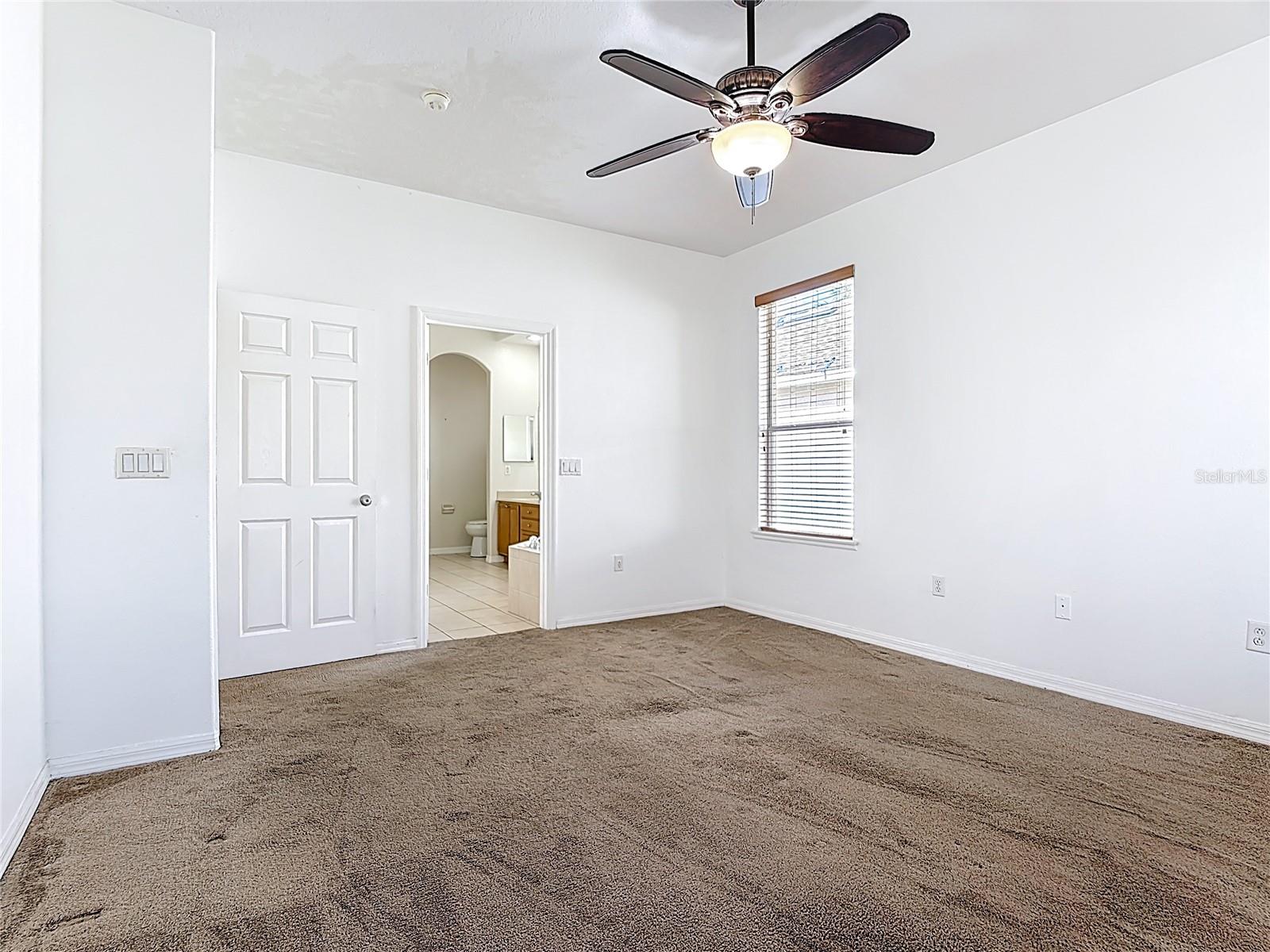 Image 42 of 57 For 2808 Eagle Claw Court