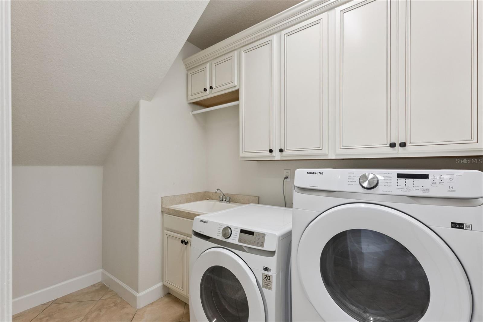 Image 38 of 55 For 12290 Regal Lily Lane