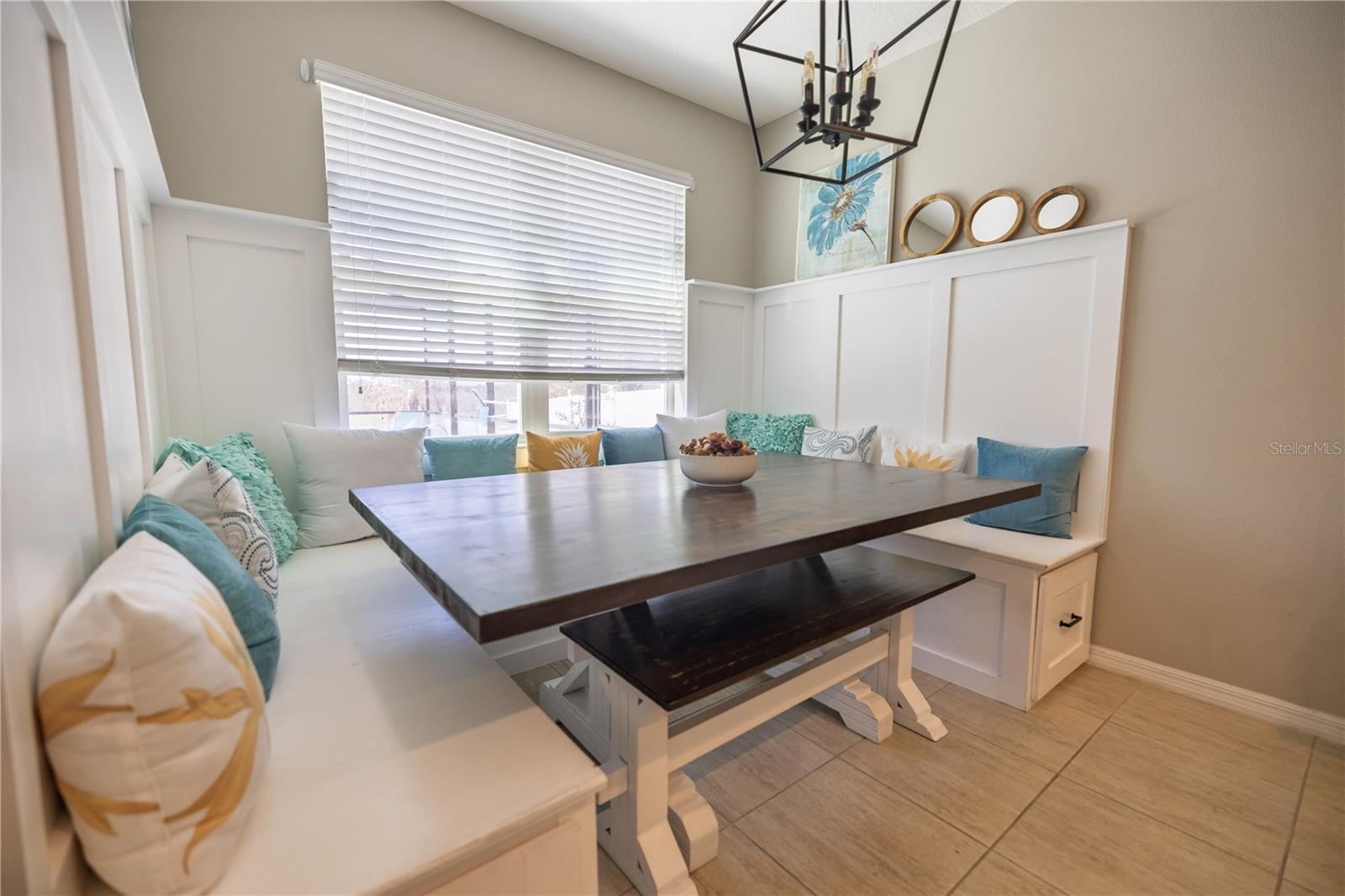 Image 11 of 44 For 1292 Merion Drive