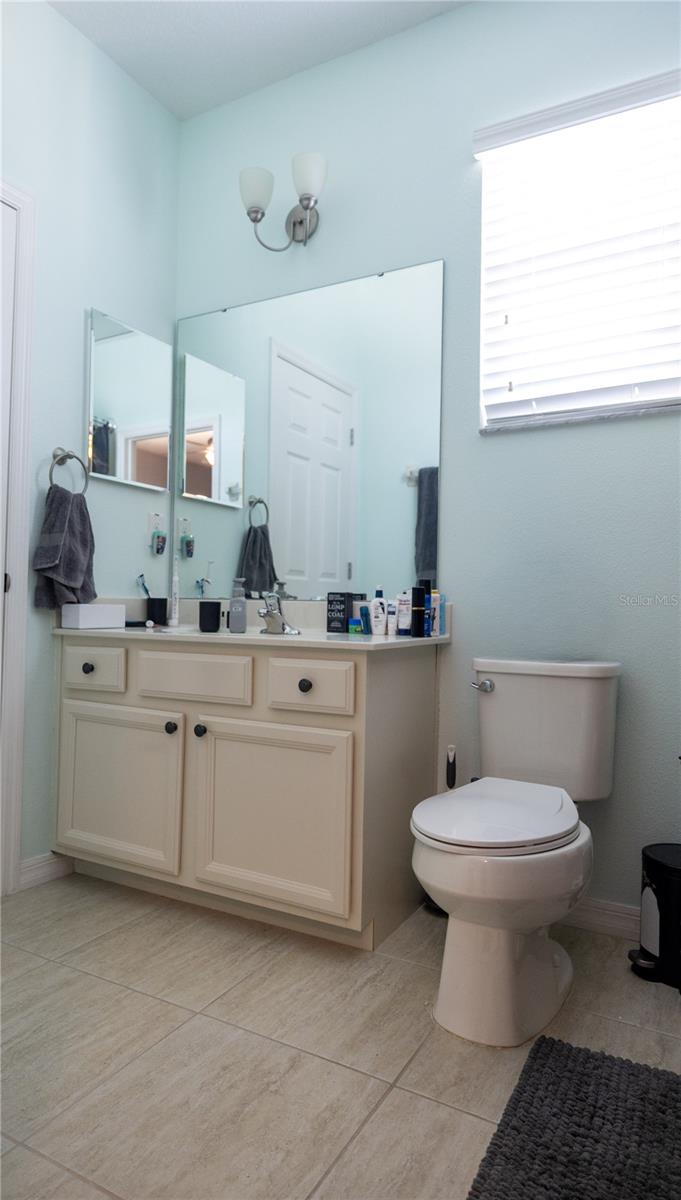 Image 31 of 44 For 1292 Merion Drive