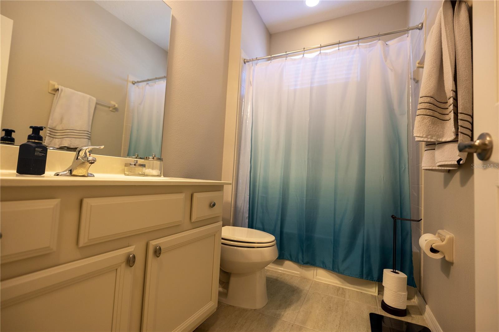 Image 36 of 44 For 1292 Merion Drive