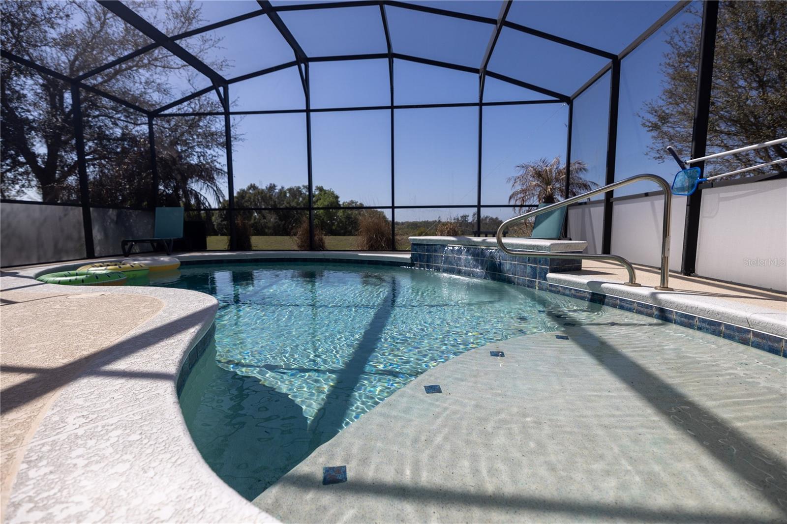 Image 5 of 44 For 1292 Merion Drive