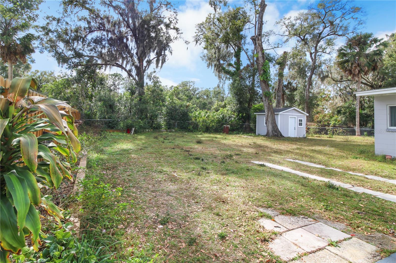 Image 19 of 19 For 762 Temple Avenue