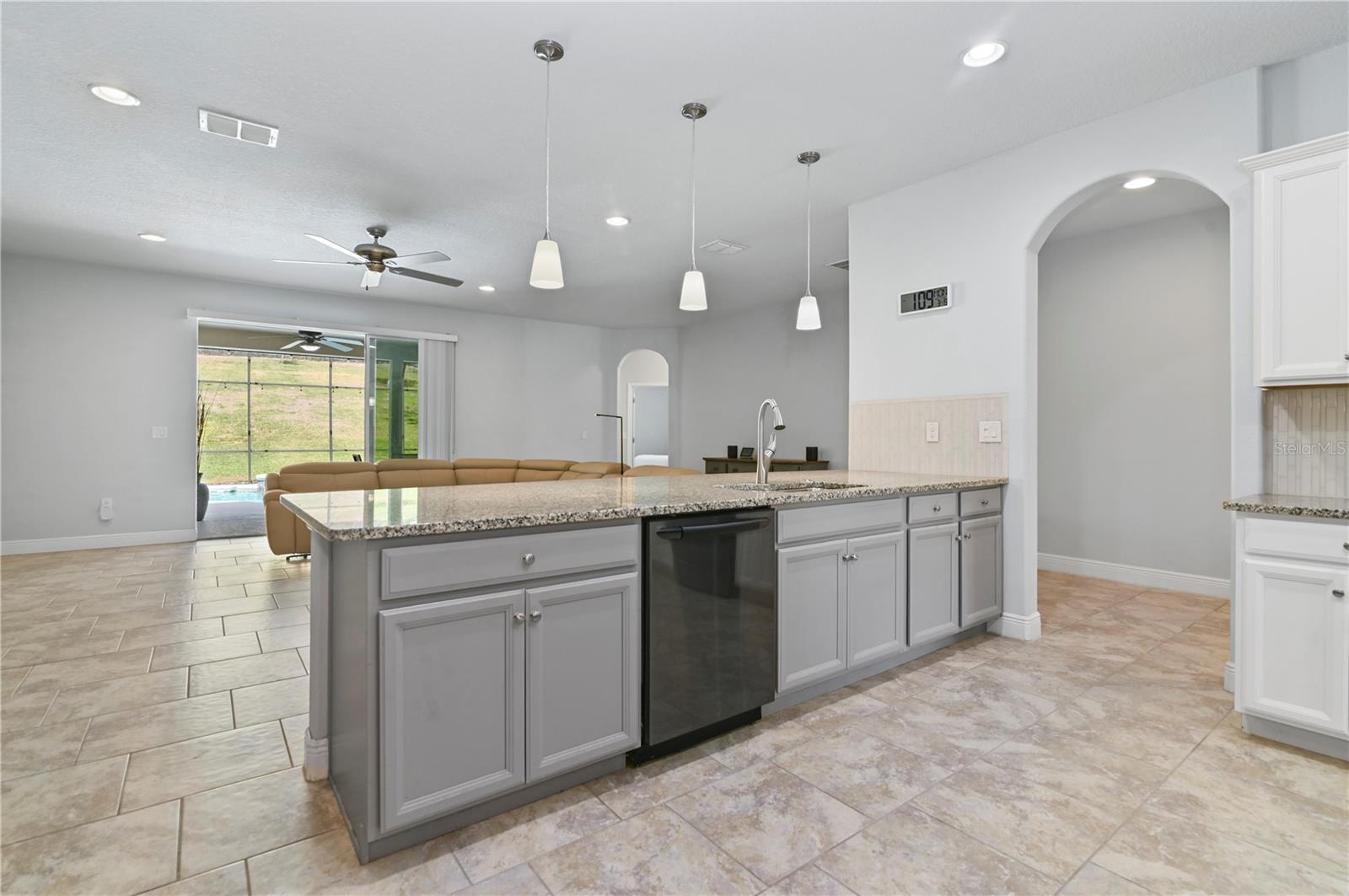 Image 22 of 94 For 1533 Spinfisher Dr