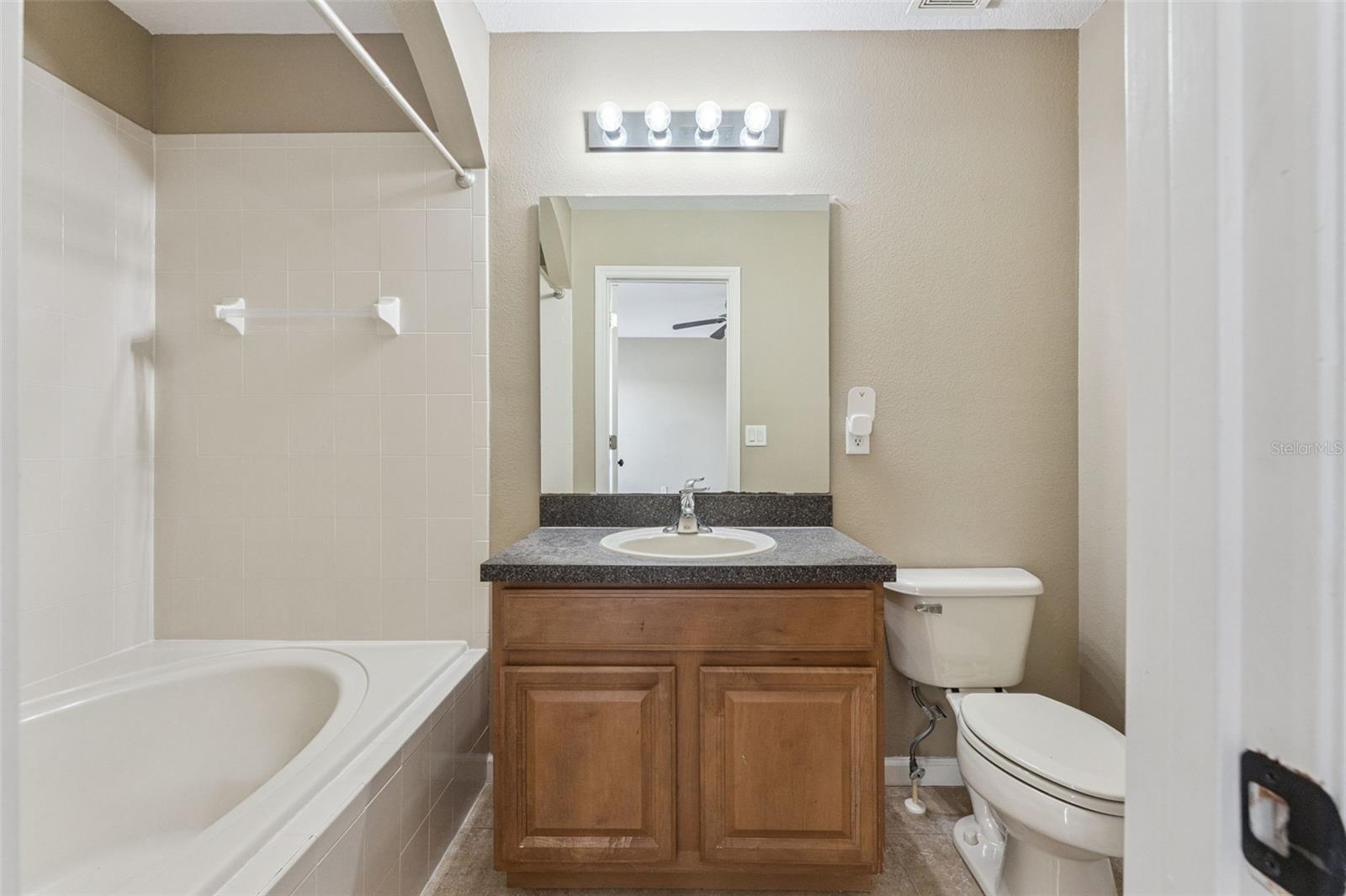 Image 10 of 19 For 16583 Cedar Crest Drive