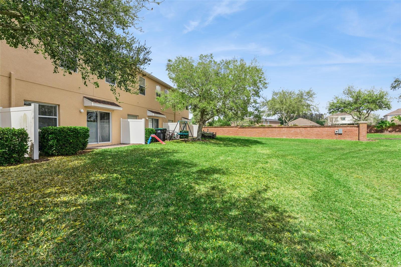 Image 14 of 19 For 16583 Cedar Crest Drive