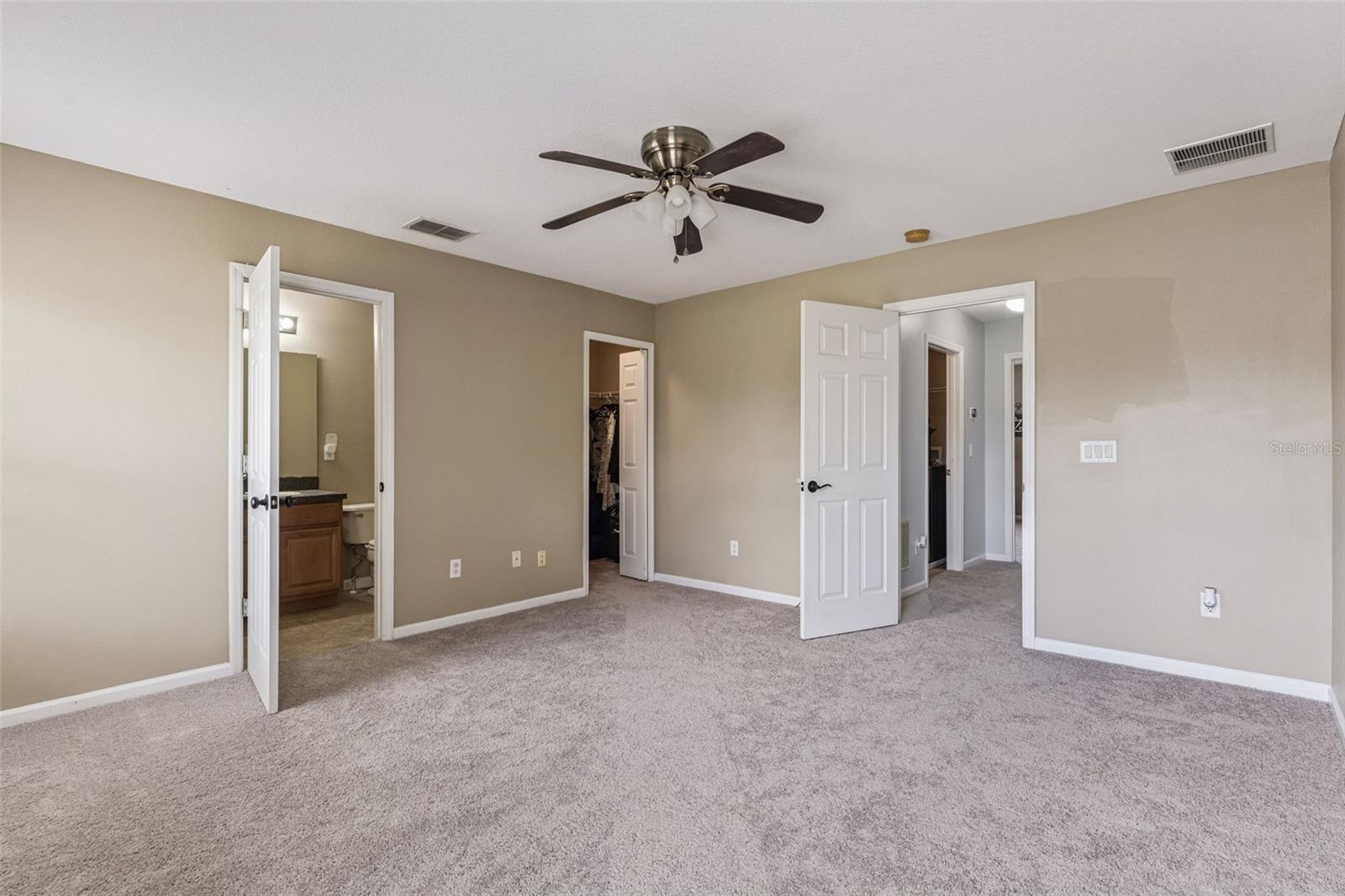 Image 7 of 19 For 16583 Cedar Crest Drive