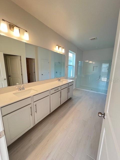 Image 7 of 10 For 3810 Knotty Pine Street