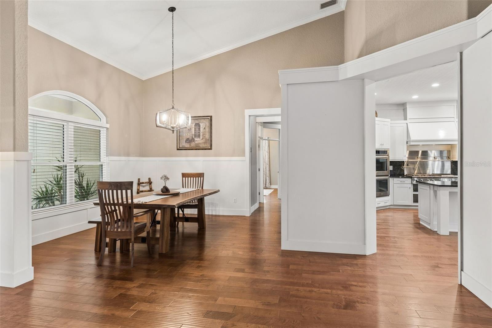 Image 11 of 53 For 554 Eagles Crossing Place