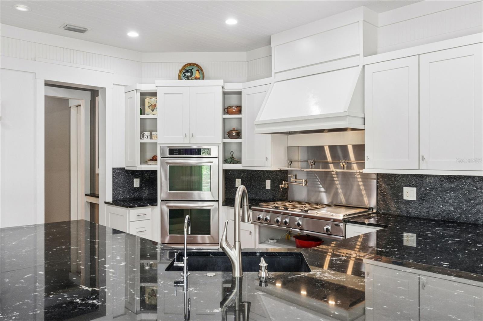 Image 16 of 53 For 554 Eagles Crossing Place