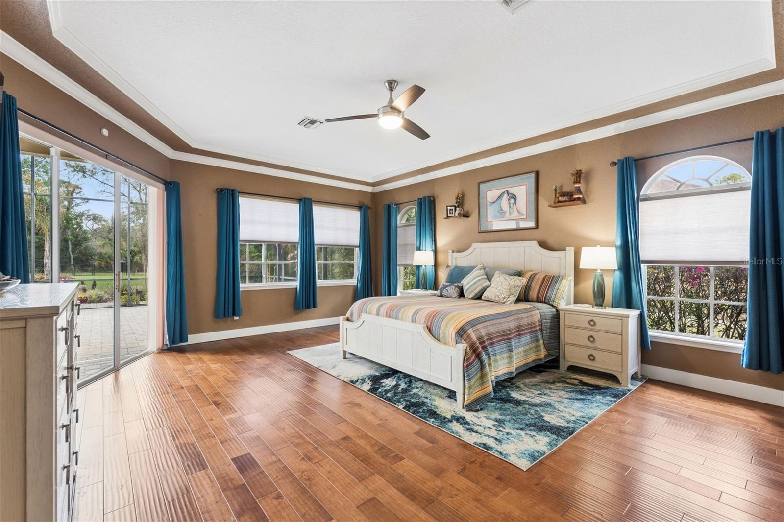 Image 24 of 53 For 554 Eagles Crossing Place