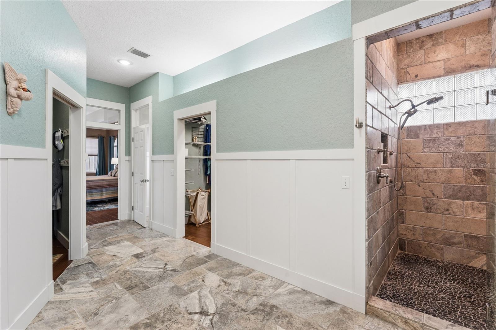 Image 29 of 53 For 554 Eagles Crossing Place