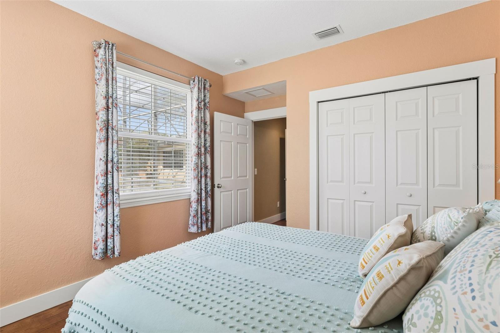 Image 31 of 53 For 554 Eagles Crossing Place