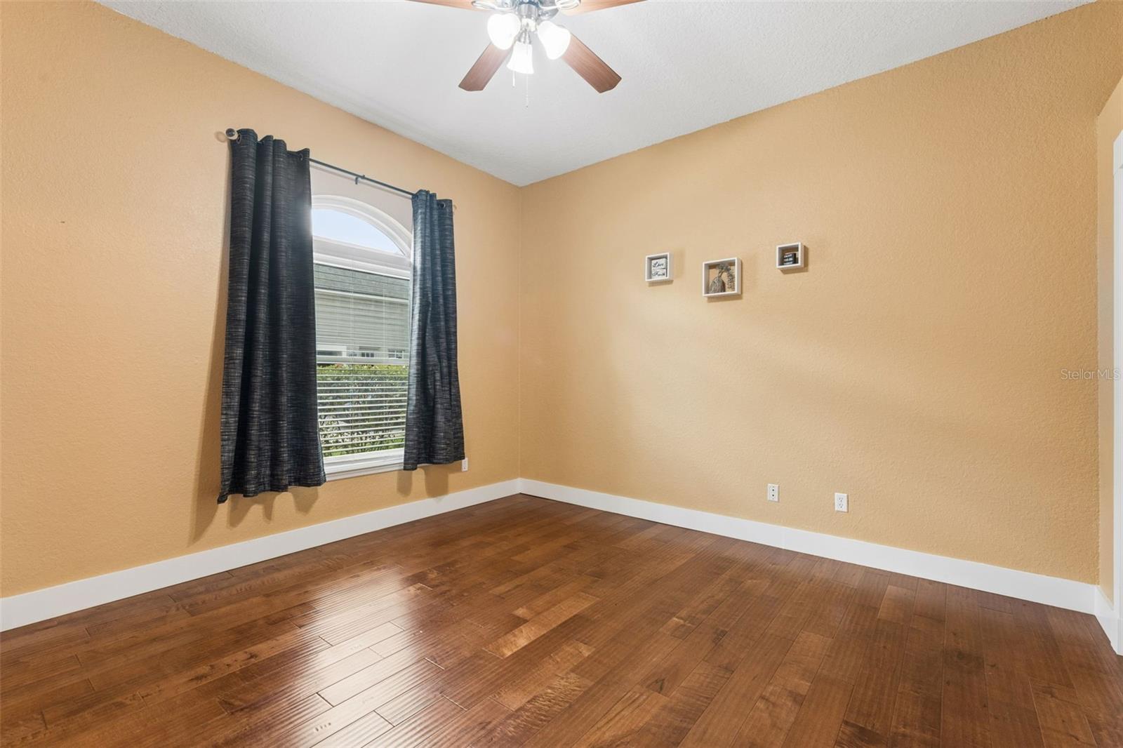 Image 35 of 53 For 554 Eagles Crossing Place