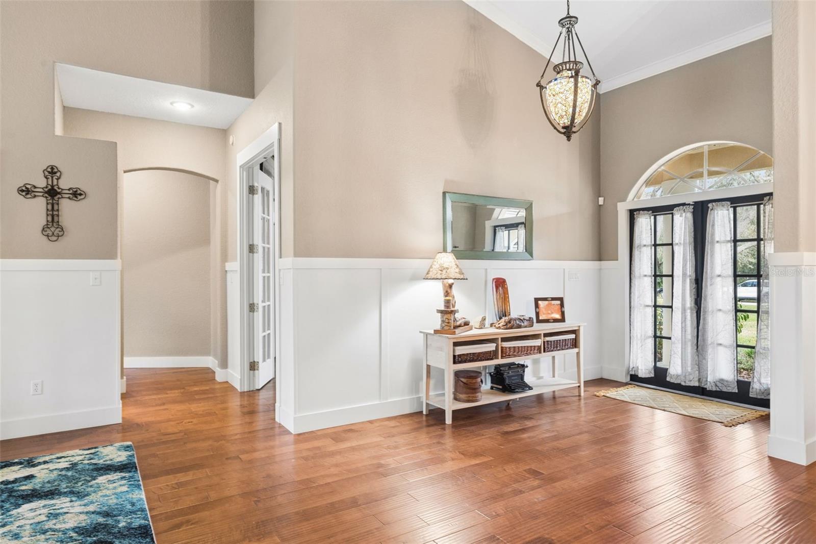 Image 9 of 53 For 554 Eagles Crossing Place