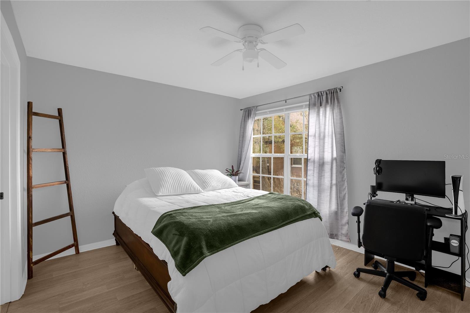 Image 14 of 26 For 6324 Raleigh Street 712