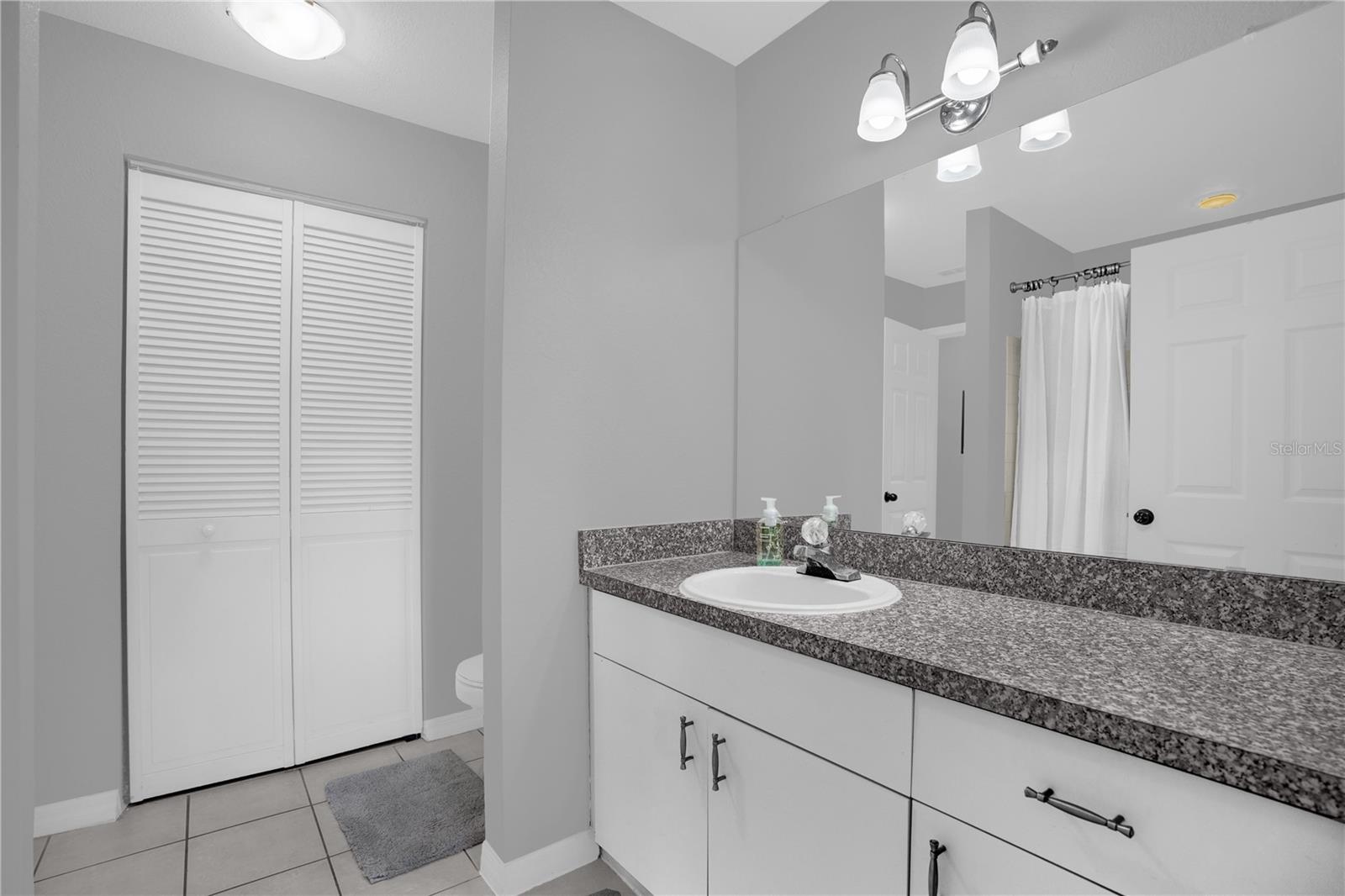 Image 16 of 26 For 6324 Raleigh Street 712