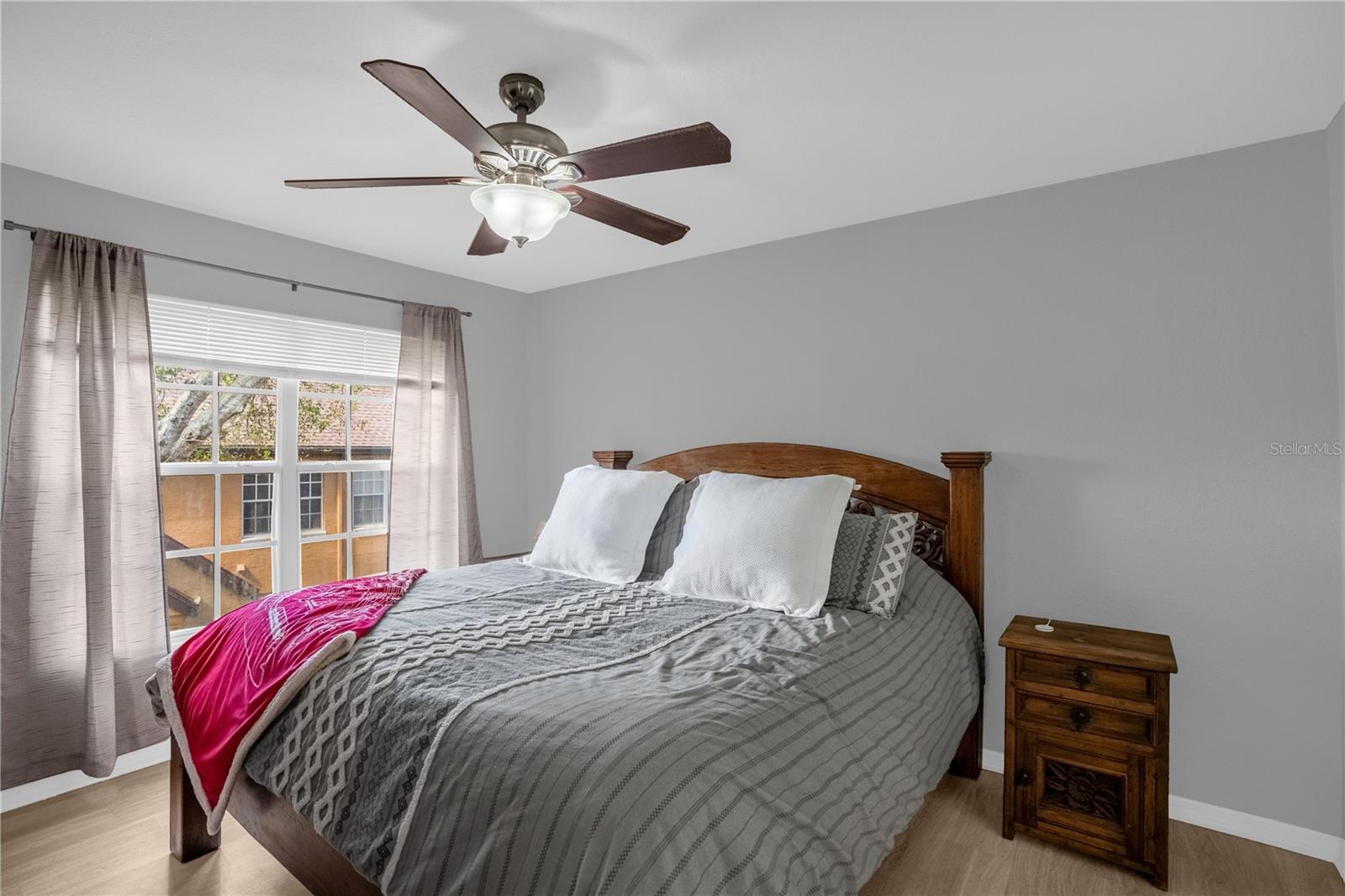 Image 19 of 26 For 6324 Raleigh Street 712