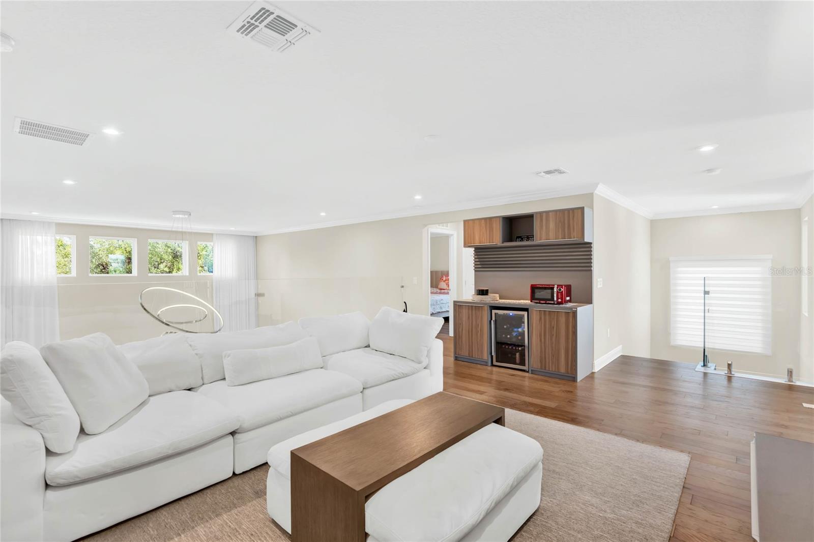 Image 14 of 38 For 16887 Wingspread Loop