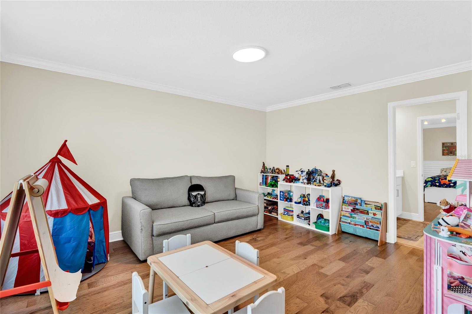 Image 16 of 38 For 16887 Wingspread Loop