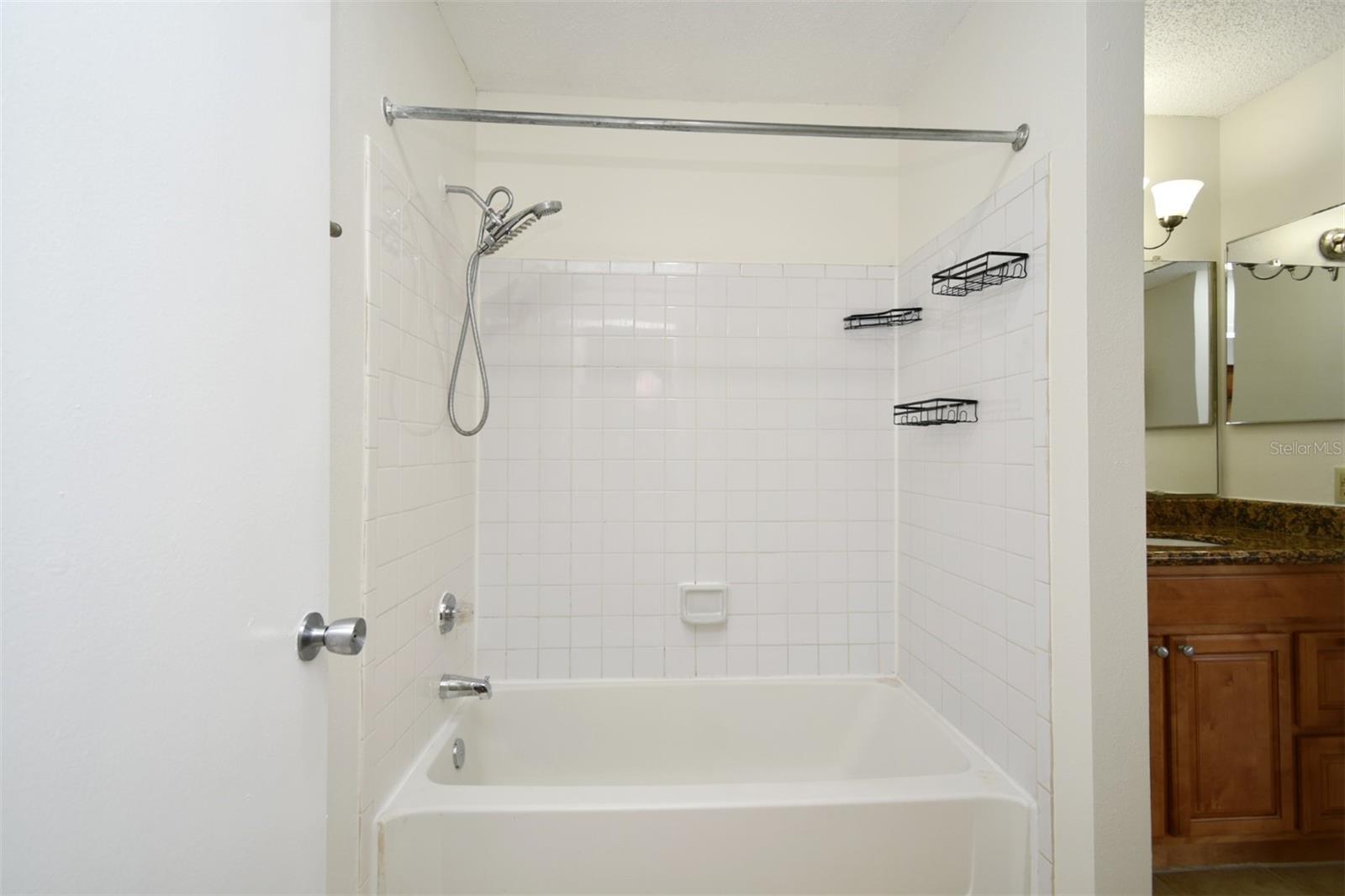 Image 14 of 32 For 216 Afton Square 206