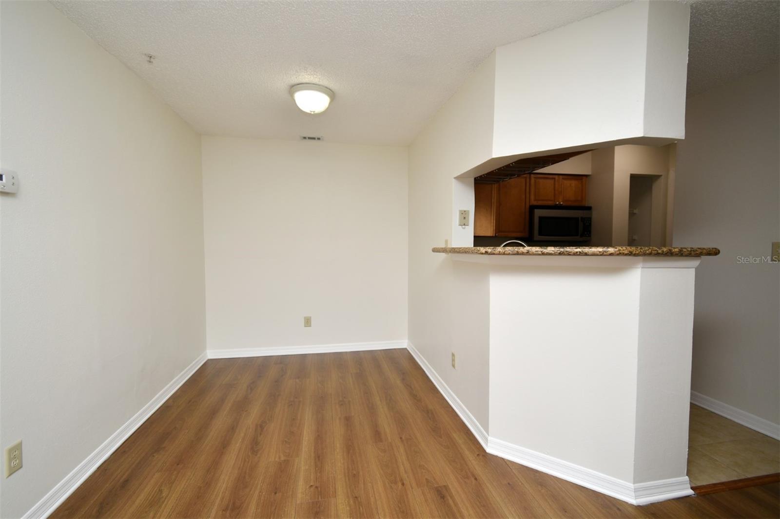 Image 22 of 32 For 216 Afton Square 206