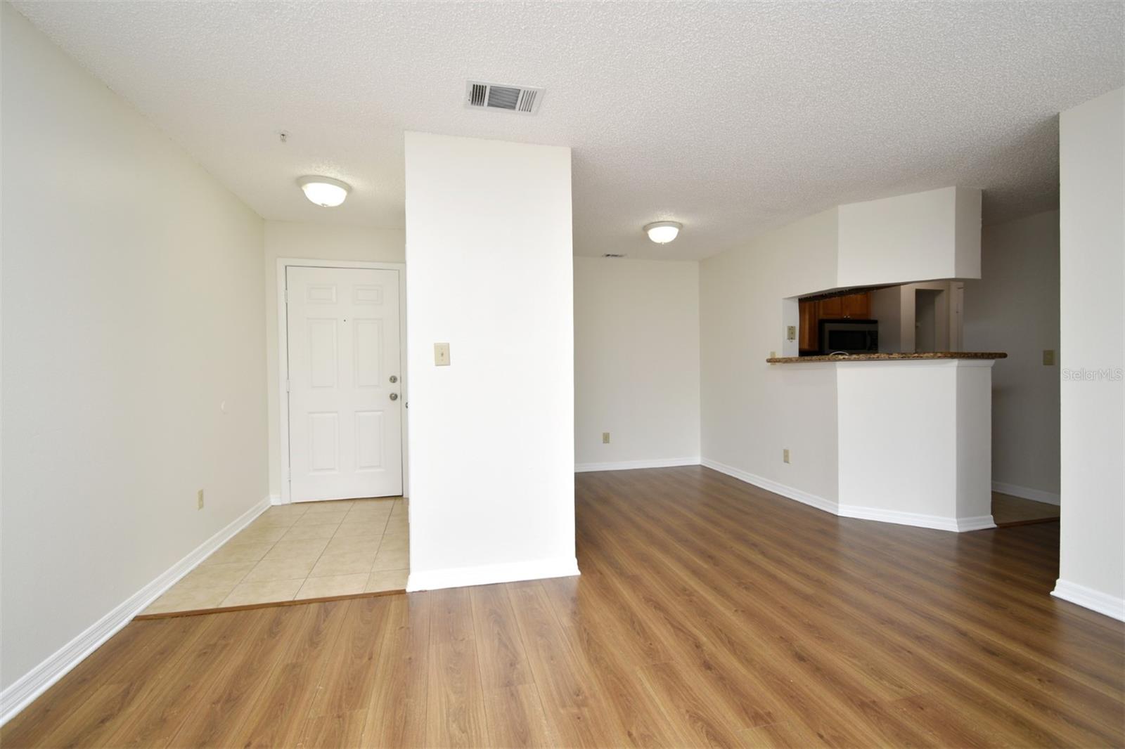 Image 24 of 32 For 216 Afton Square 206