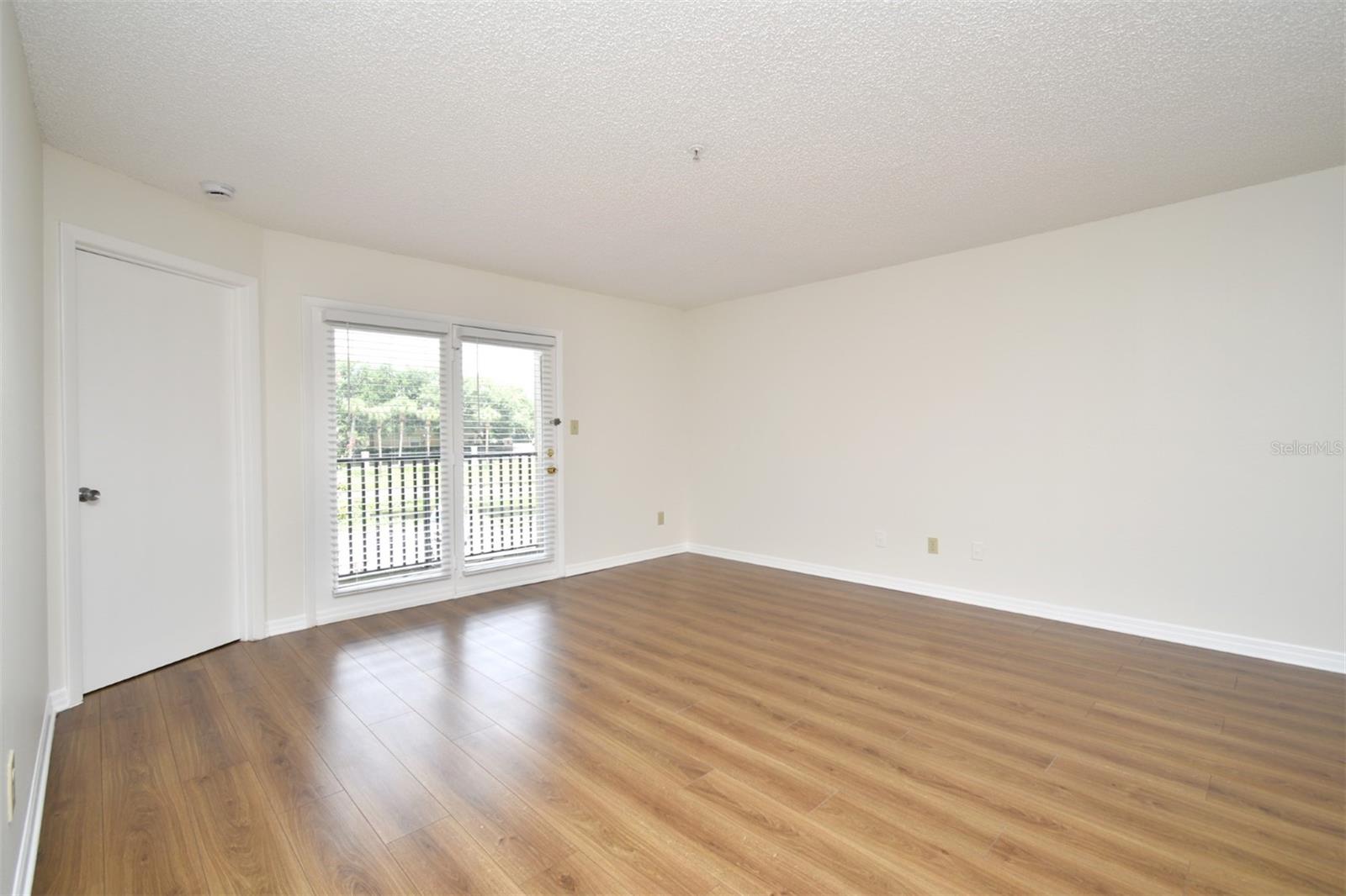 Image 31 of 32 For 216 Afton Square 206