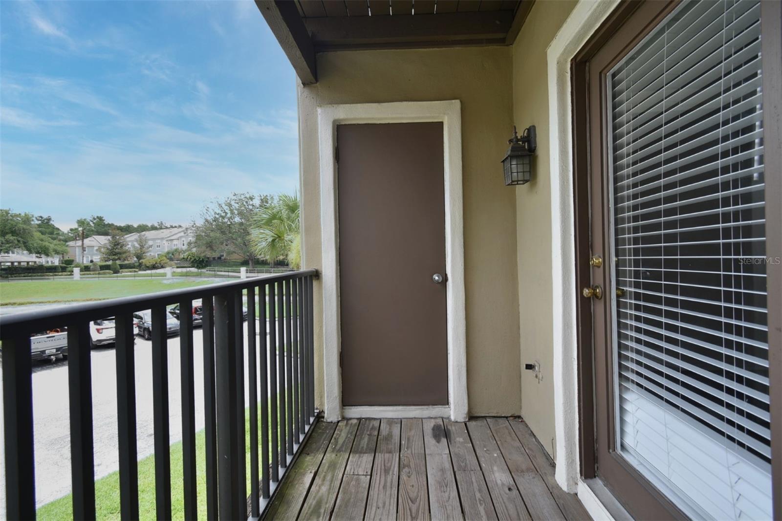 Image 5 of 32 For 216 Afton Square 206