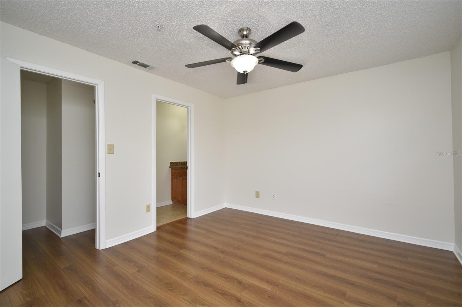 Image 8 of 32 For 216 Afton Square 206