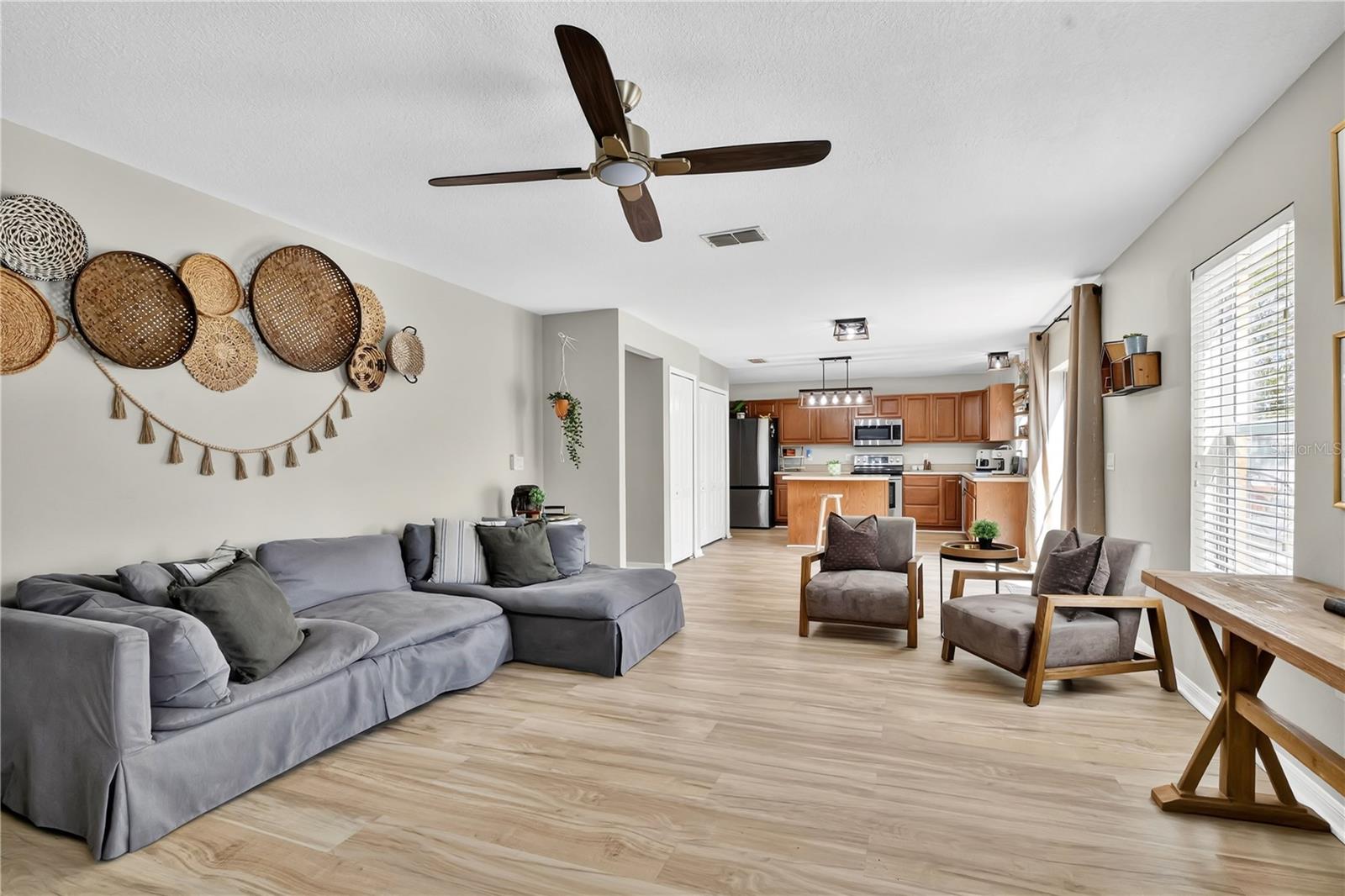 Image 9 of 24 For 5596 Sycamore Canyon Drive