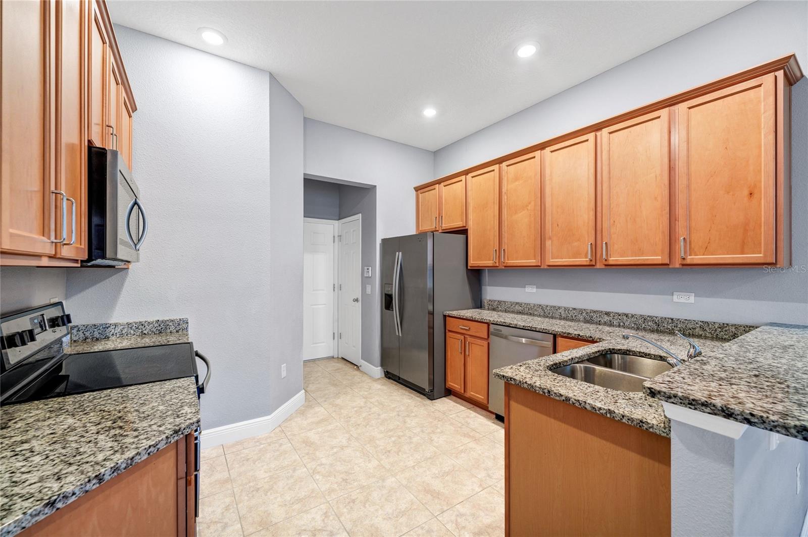 Image 9 of 52 For 8243 Bryce Canyon Avenue