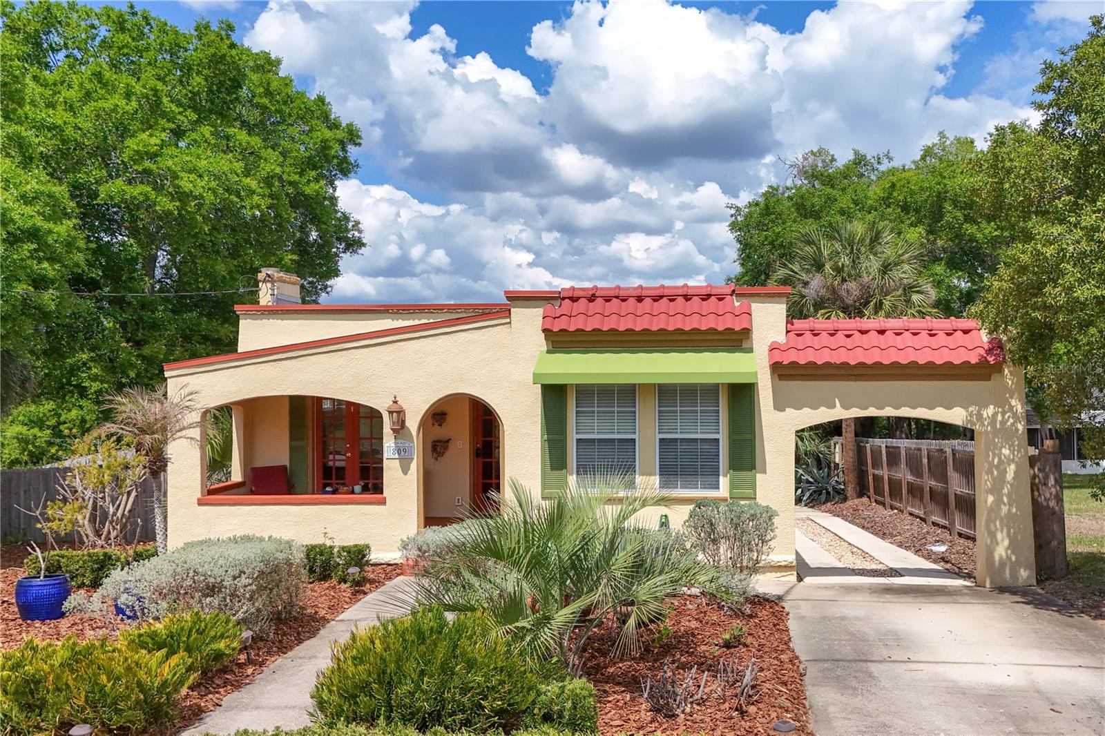 Details for 809 Poinsettia Drive, EUSTIS, FL 32726