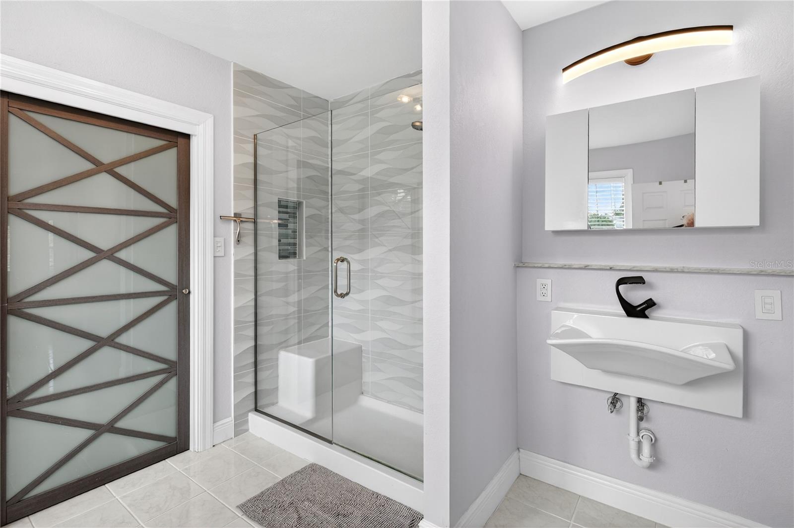 Image 15 of 44 For 809 Poinsettia Drive