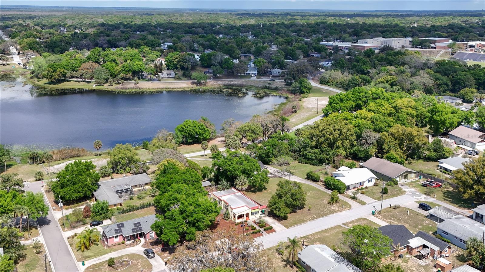 Image 44 of 44 For 809 Poinsettia Drive