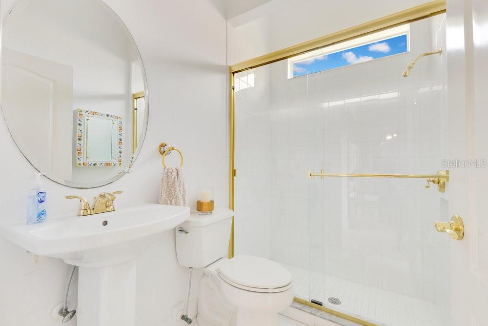 Image 25 of 53 For 283 Lakay Place