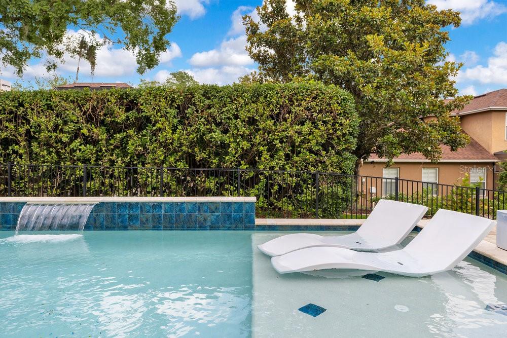 Image 42 of 53 For 283 Lakay Place