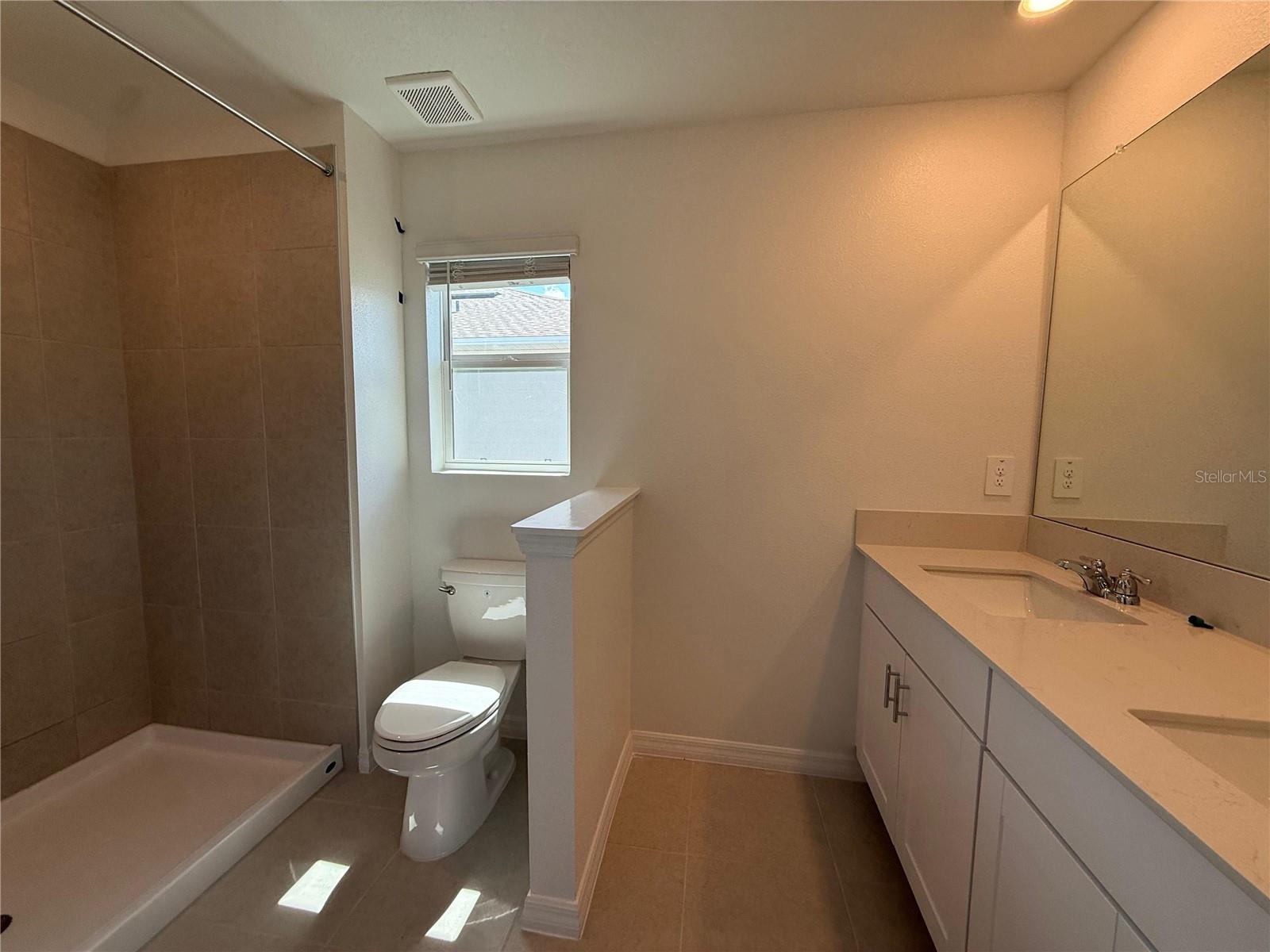 Image 28 of 33 For 9869 Feaster Drive