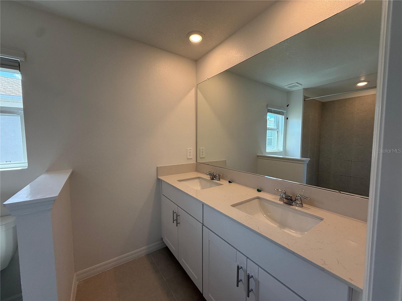 Image 32 of 33 For 9869 Feaster Drive