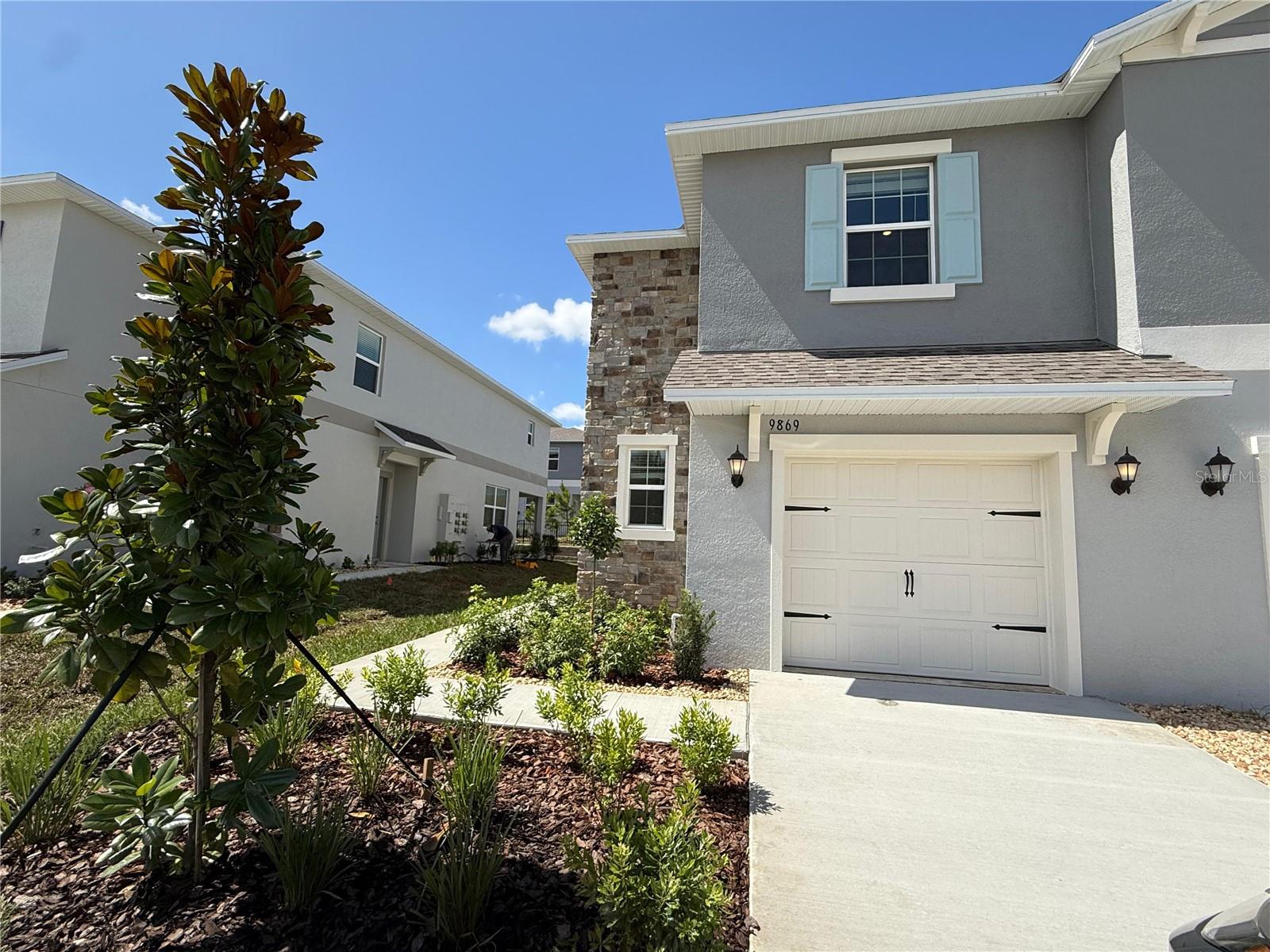 Image 33 of 33 For 9869 Feaster Drive