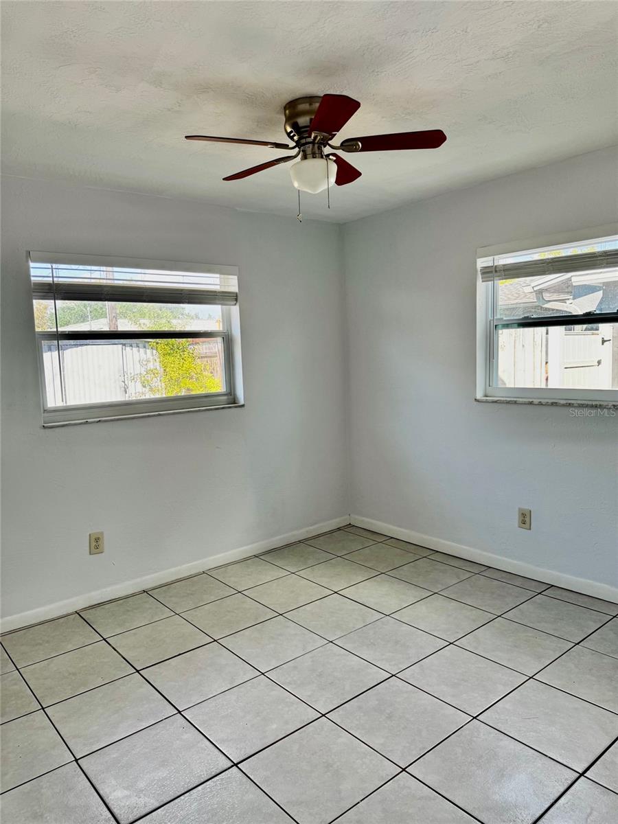 Image 7 of 26 For 5561 100th Avenue N